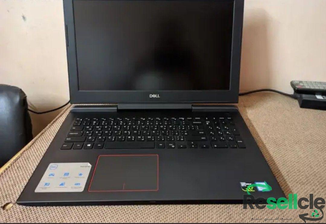 الجهاز استعمال شخصي نظيف و معاه دراعين جيمنج للبدل ب mac book او ipad