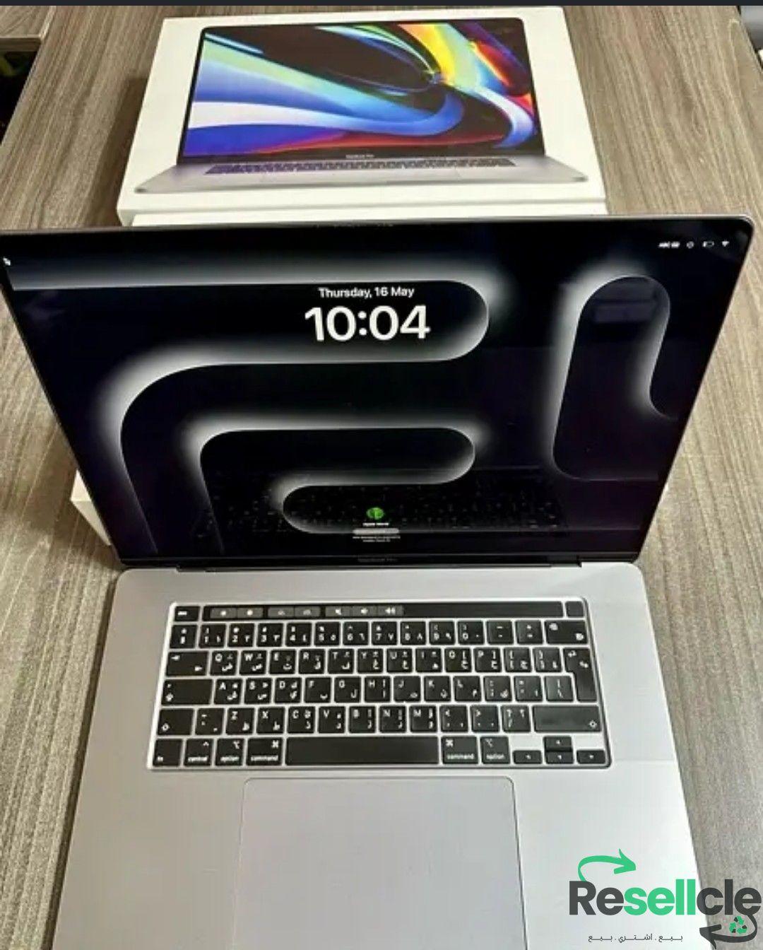 MacBook Pro 16 inch like new