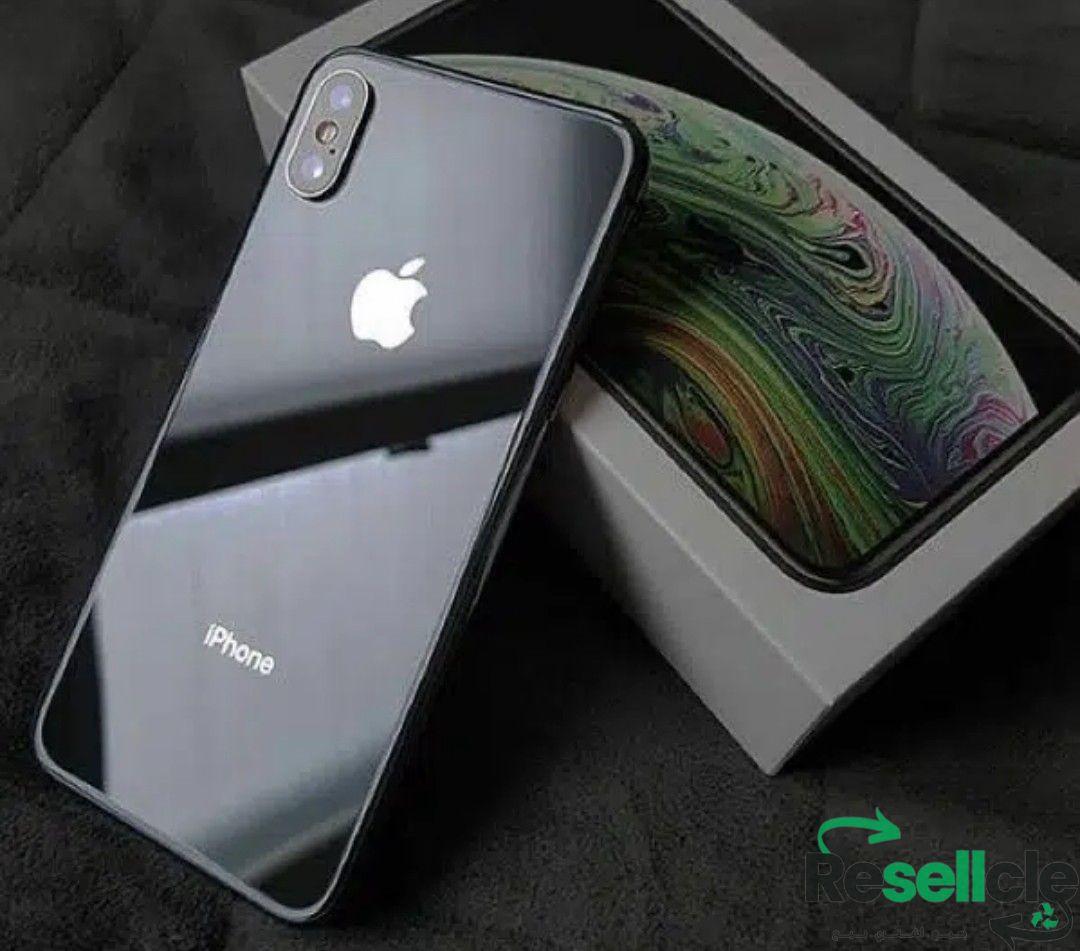 عرض علي iPhone  XS 256 GB اصلي 100% بضمان معتمد وفاتوره مختومه  الجهاز