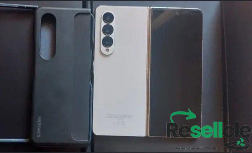 Samsung z fold 4 512 خطين