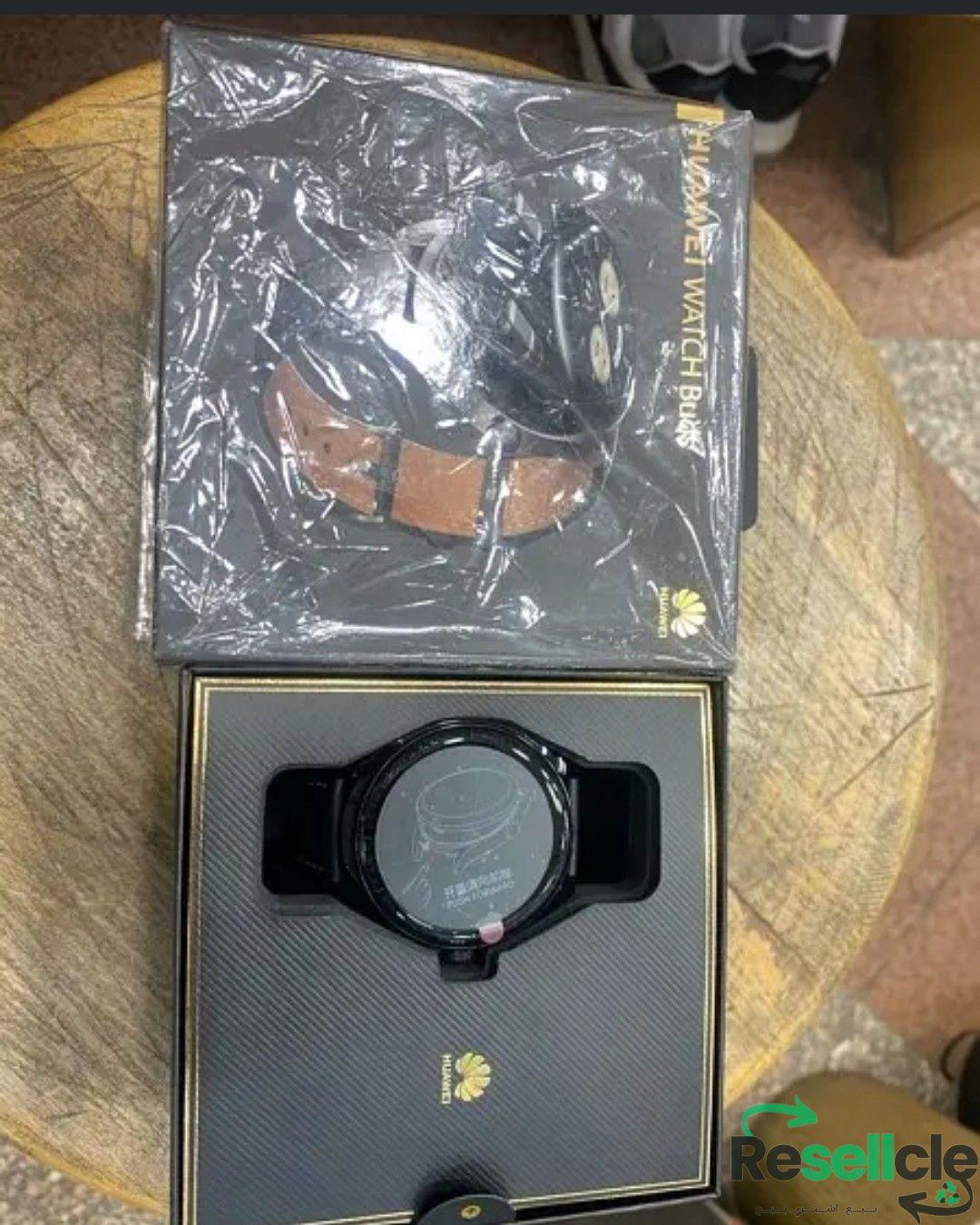 Huawei Watch Buds جديدة فتحت علبة